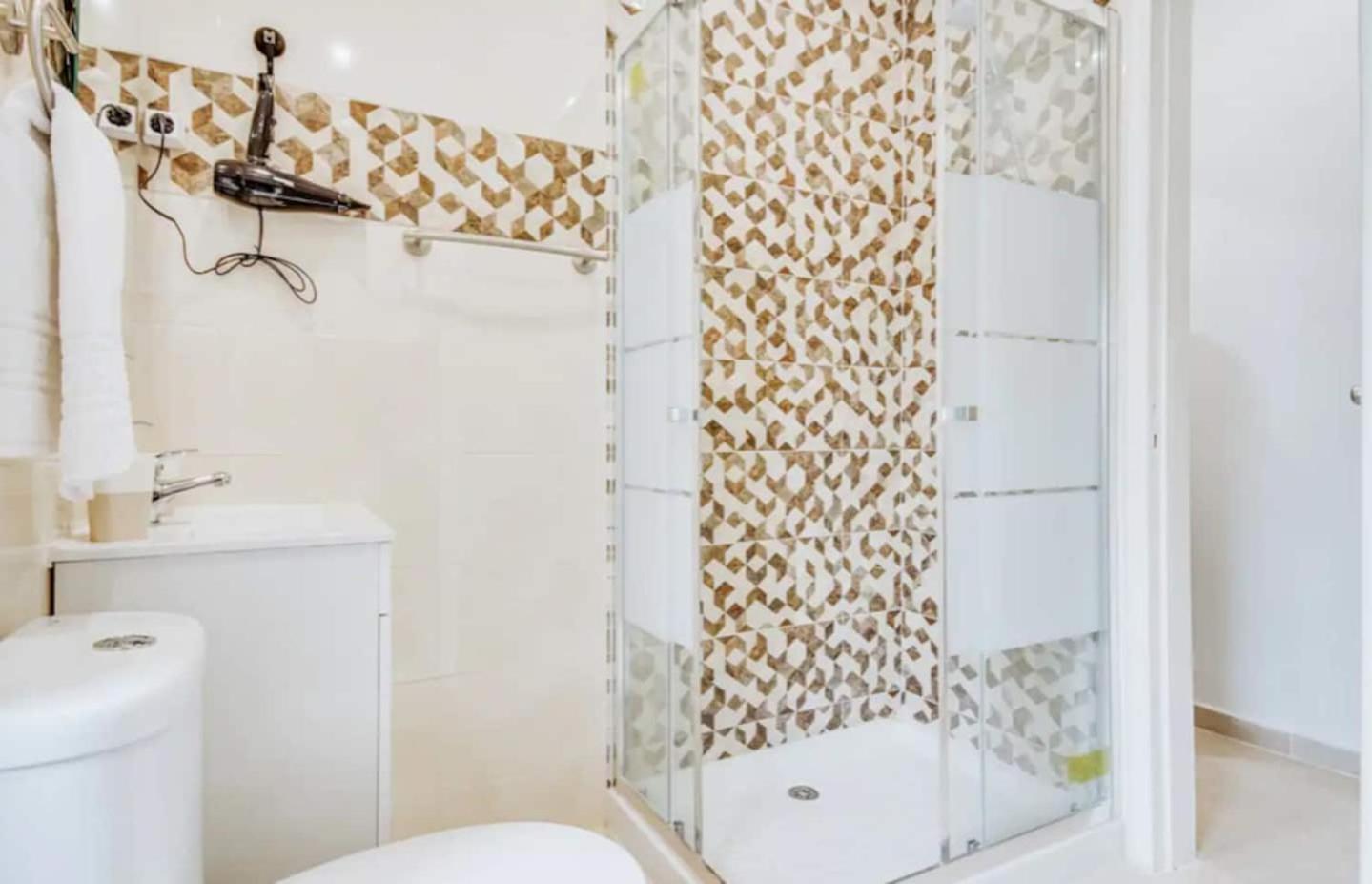 3 Bedroom Apartment In Baixa With River View Lisboa Exteriör bild